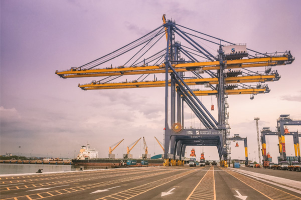 工礦、港口、建筑工地